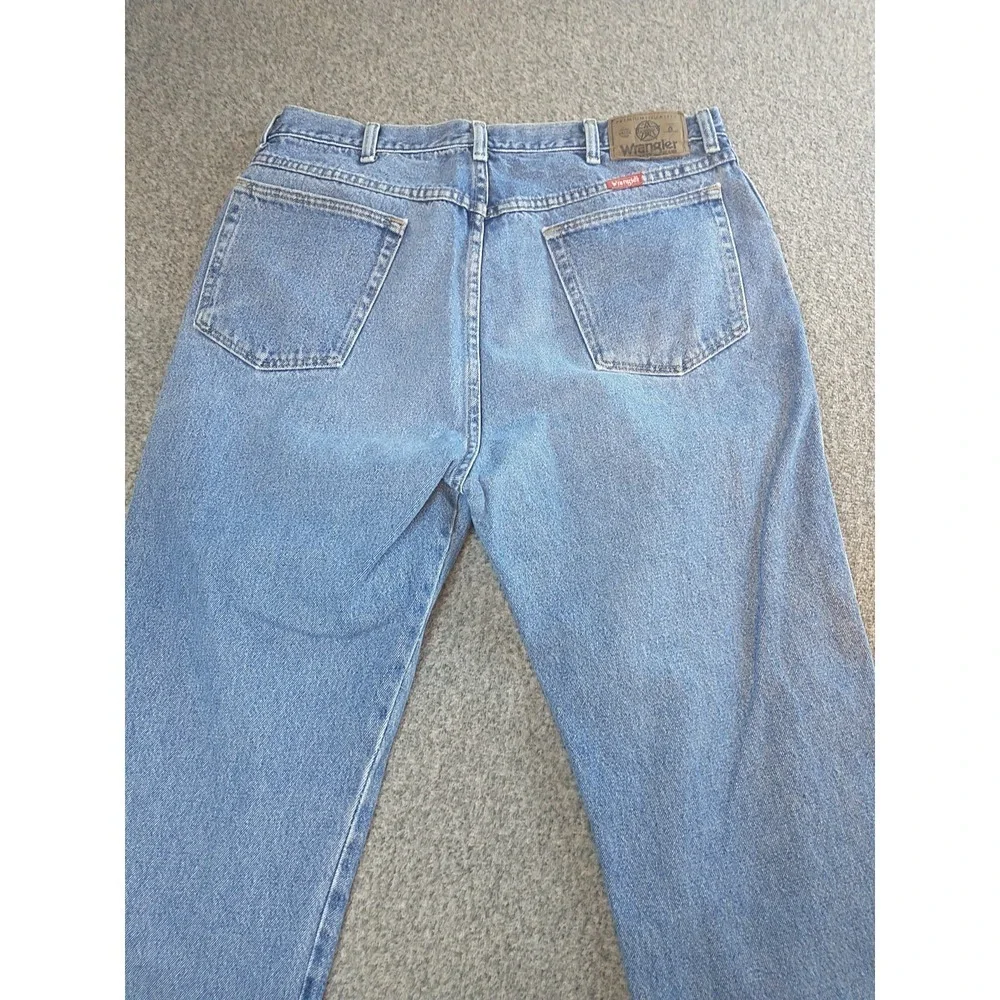 Wrangler Hero Authentic Mens Light Wash Straight Leg Jean 96501DS 34x32 USA Made